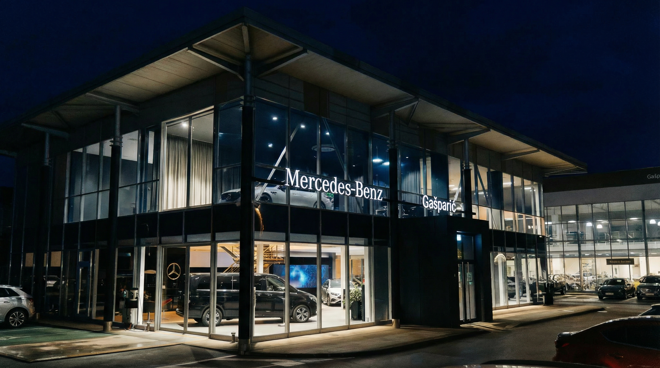 Nova era mobilnosti - predstavili smo autosalon budućnosti 